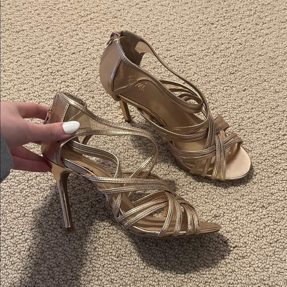 FIONI Rose Gold Strappy Heels 6